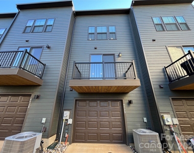 4730 Chastain Avenue - Photo Thumbnail 22