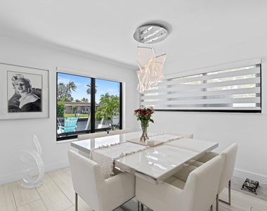 160 Se 12th Court - Photo Thumbnail 21
