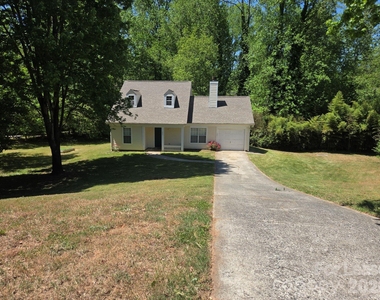 437 Cedarcroft Drive - Photo Thumbnail 1