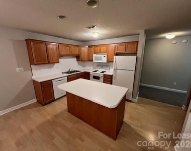 326 Faith Road - Photo Thumbnail 4