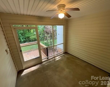 326 Faith Road - Photo Thumbnail 12
