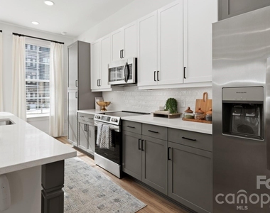 10410 Sam Furr Road - Photo Thumbnail 9