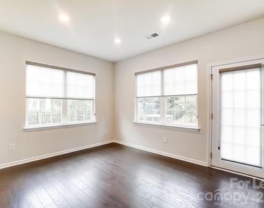 2337 Abundance Lane - Photo Thumbnail 4
