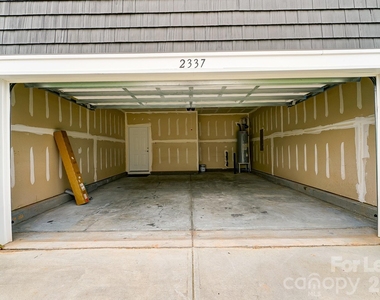 2337 Abundance Lane - Photo Thumbnail 33