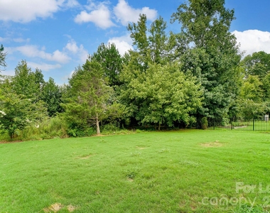 2337 Abundance Lane - Photo Thumbnail 32