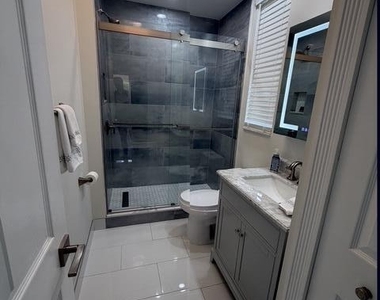 21230 Falls Ridge Way - Photo Thumbnail 6