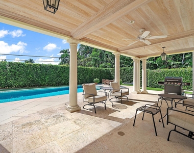 210 Emerald Lane - Photo Thumbnail 30