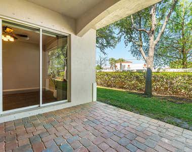 81 Nottingham Place - Photo Thumbnail 31