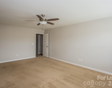 12549 Garron Road - Photo Thumbnail 8
