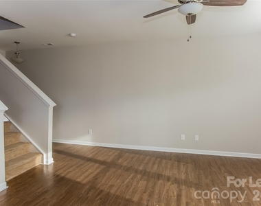 12549 Garron Road - Photo Thumbnail 6