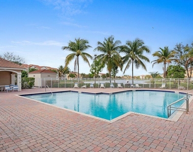 3190 El Camino Real - Photo Thumbnail 18
