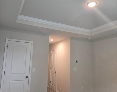 7223 Encino Place - Photo Thumbnail 11