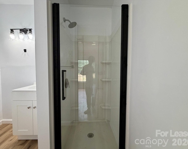 3720 S Providence Road - Photo Thumbnail 20