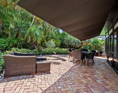 109 Seashore Drive - Photo Thumbnail 33
