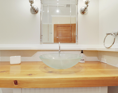 109 Seashore Drive - Photo Thumbnail 28