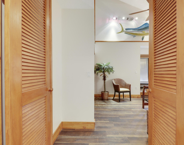 109 Seashore Drive - Photo Thumbnail 22