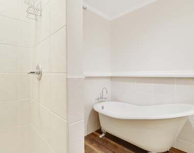 109 Seashore Drive - Photo Thumbnail 30