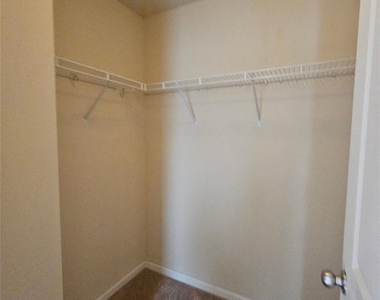 2824 Hopeton Court - Photo Thumbnail 18
