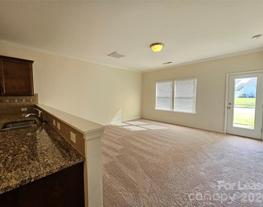 2824 Hopeton Court - Photo Thumbnail 8