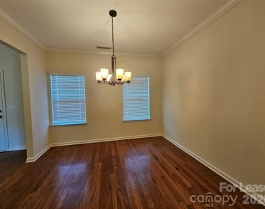 2824 Hopeton Court - Photo Thumbnail 4