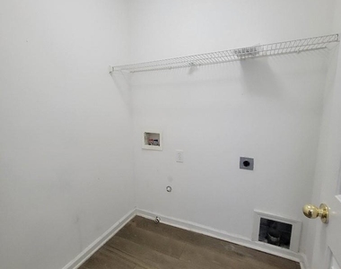 177 Autumn Falls Drive - Photo Thumbnail 10