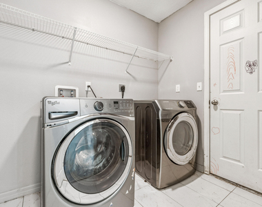 766 Se Academy Lane - Photo Thumbnail 24