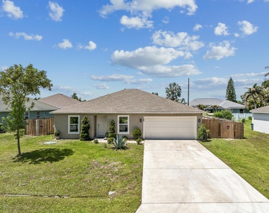 766 Se Academy Lane - Photo Thumbnail 30