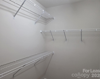113 Kase Court - Photo Thumbnail 22