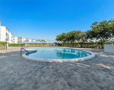 7620 Nw 18th Street - Photo Thumbnail 30