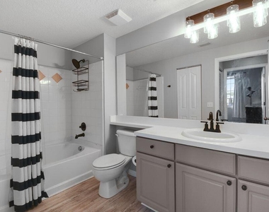 7302 W Myrtlewood Cir Circle W - Photo Thumbnail 11