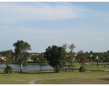 2100 Greenview Shores Boulevard - Photo Thumbnail 24