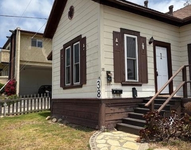 38 N Laurel Street - Photo Thumbnail 10