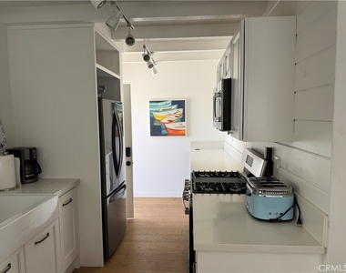 1398 Seacoast - Photo Thumbnail 17