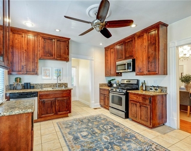 703 Manzanita Avenue - Photo Thumbnail 25