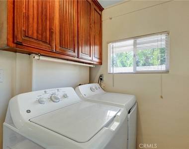 703 Manzanita Avenue - Photo Thumbnail 27