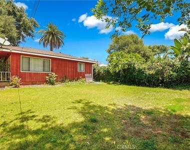 703 Manzanita Avenue - Photo Thumbnail 46