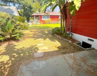 703 Manzanita Avenue - Photo Thumbnail 7