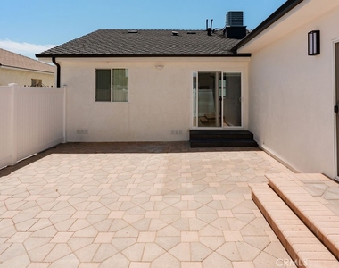 14605 Wyandotte - Photo Thumbnail 50