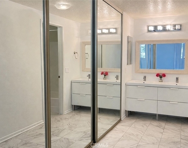 2456 Pleasant Way - Photo Thumbnail 17