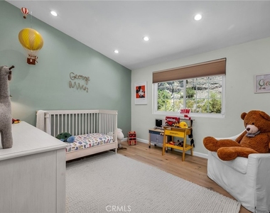 17152 Escalon - Photo Thumbnail 23
