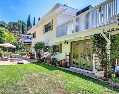 17152 Escalon - Photo Thumbnail 32