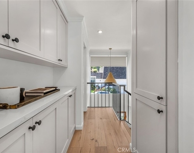 17152 Escalon - Photo Thumbnail 19