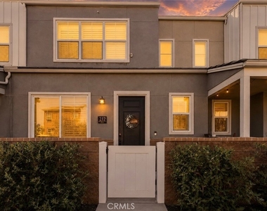 212 Red Brick - Photo Thumbnail 40