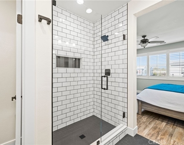 212 Red Brick - Photo Thumbnail 19