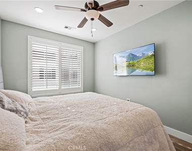 212 Red Brick - Photo Thumbnail 30