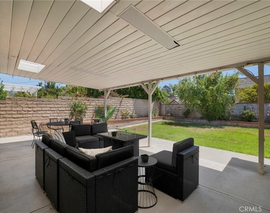 10018 Cozycroft Avenue - Photo Thumbnail 27