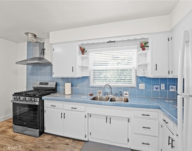 5324 8th Avenue - Photo Thumbnail 8