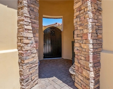 138 Royal Saint Georges Way - Photo Thumbnail 60