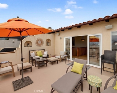 817 Monterey Boulevard - Photo Thumbnail 16