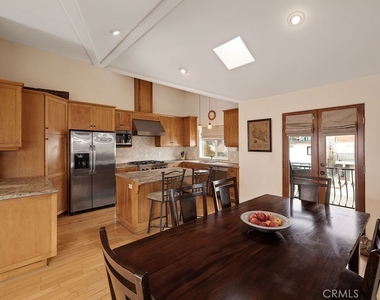 817 Monterey Boulevard - Photo Thumbnail 3